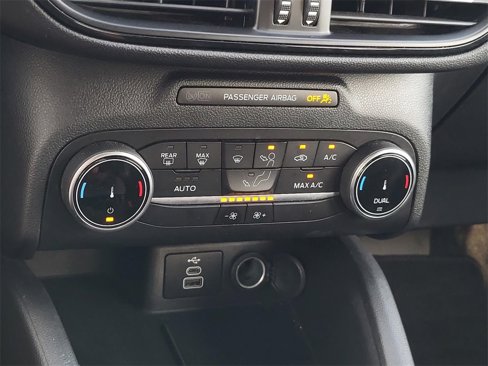Used 2024 Ford Escape ST-Line image 19