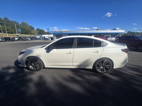 Used 2020 Subaru Legacy 2.5i Sport image 3