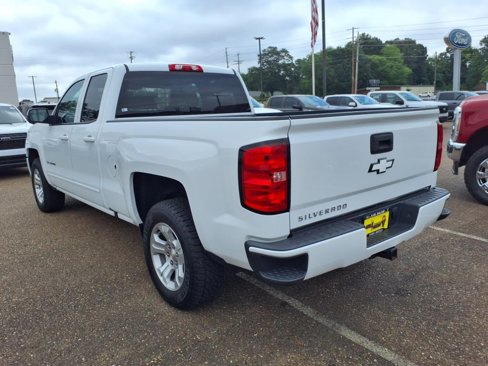 Used 2019 Chevrolet Silverado 1500 LT w/ All Star Edition image 6