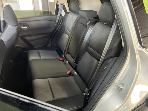 Used 2024 Nissan Rogue SV image 24