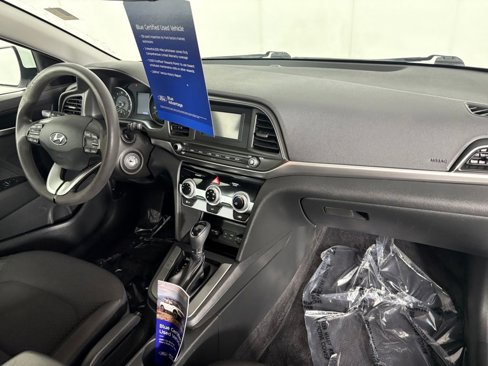Used 2019 Hyundai Elantra SE w/ Cargo Package image 34