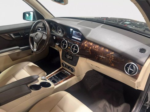 Used 2013 Mercedes-Benz GLK 350 2WD image 24