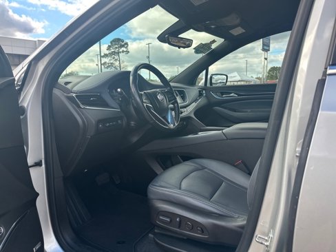 Used 2022 Buick Enclave Premium image 22