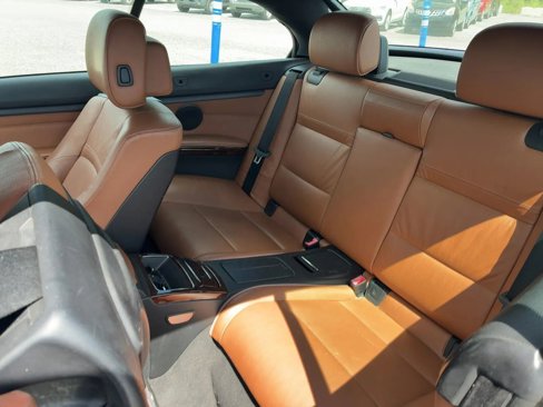 Used 2012 BMW 335i Convertible image 5