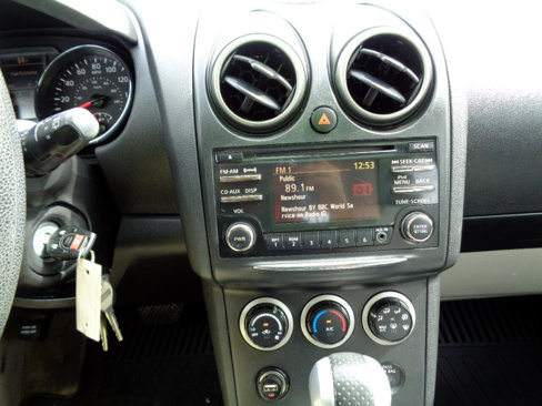 Used 2015 Nissan Rogue S w/ Convenience Package image 18