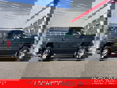 Used 2018 GMC Sierra 1500 SLE w/ SLE Value Package image 1