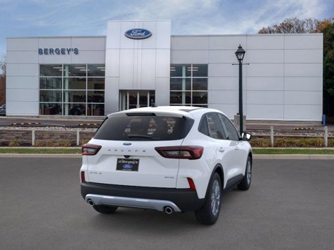New 2025 Ford Escape Active image 8
