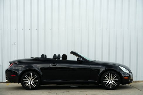 Used 2004 Lexus SC 430 Convertible image 44