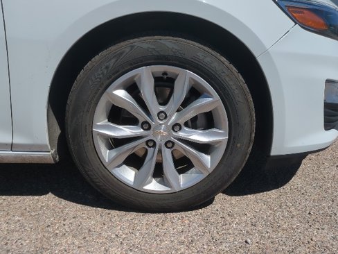 Used 2019 Chevrolet Malibu LT image 9