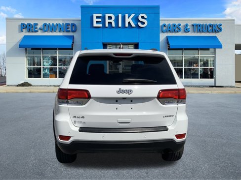 Used 2020 Jeep Grand Cherokee Laredo image 8