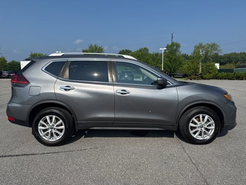 Used 2019 Nissan Rogue SV image 7
