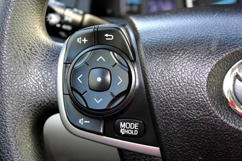 Used 2014 Toyota Camry LE image 23