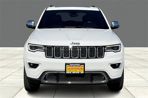 Used 2017 Jeep Grand Cherokee Limited w/ Luxury Group II image 3