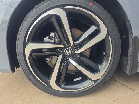Used 2022 Honda Accord Sport image 9