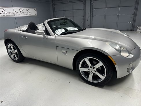 Used 2008 Pontiac Solstice Convertible w/ Preferred Package image 7