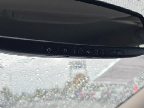 Used 2018 Nissan Murano SV image 38