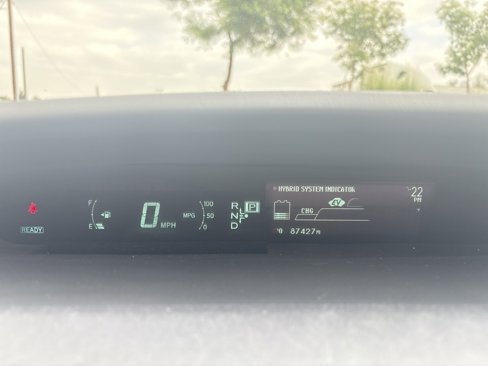 Used 2014 Toyota Prius Plug-In Hybrid image 20