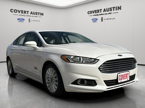 Used 2016 Ford Fusion Energi SE image 6