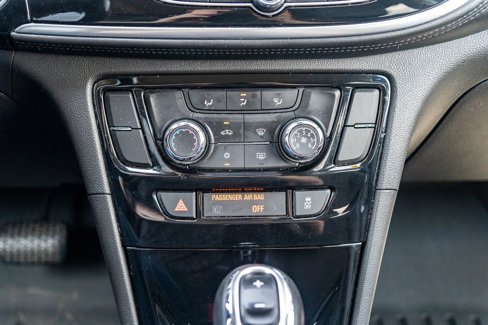 Used 2019 Buick Encore Preferred image 24