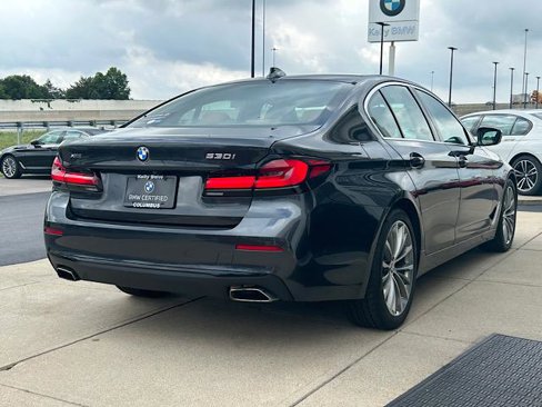Certified 2022 BMW 530i xDrive w/ Convenience Package image 9