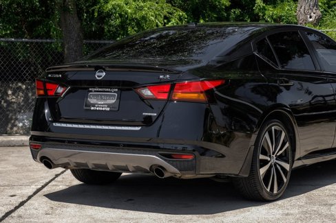 Used 2022 Nissan Altima 2.0 SR image 17