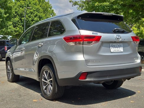 Used 2018 Toyota Highlander XLE image 9