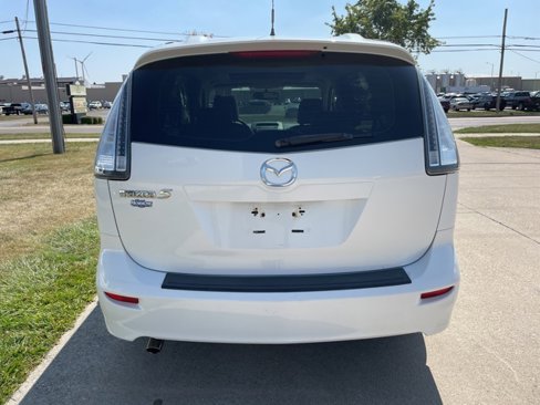 Used 2009 MAZDA MAZDA5 Touring image 13