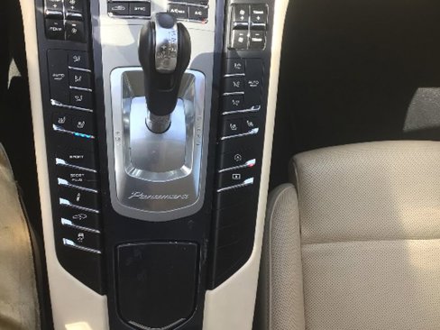 Used 2014 Porsche Panamera 4S image 10