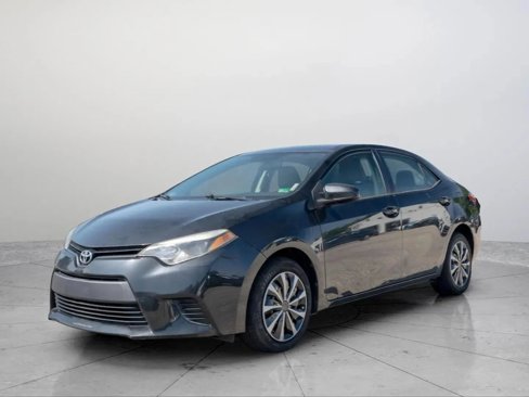 Used 2014 Toyota Corolla LE image 3