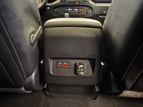 Used 2022 Nissan Frontier PRO-4X w/ Pro-4X Premium Package image 28