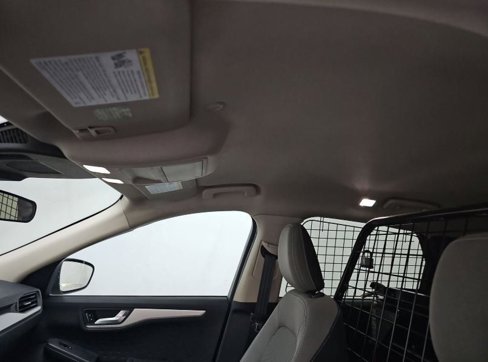 Used 2020 Ford Escape SE image 10