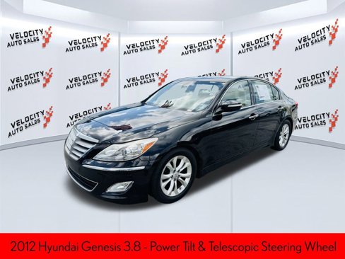 Used 2012 Hyundai Genesis 3.8 image 7