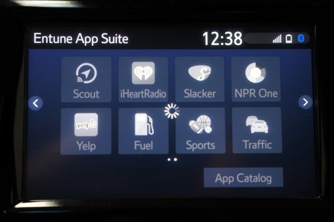 Used 2018 Toyota Camry SE image 24