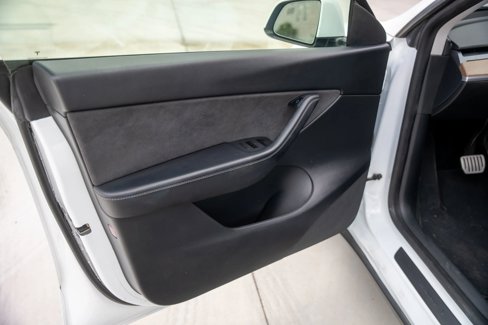 Used 2022 Tesla Model Y Performance image 7