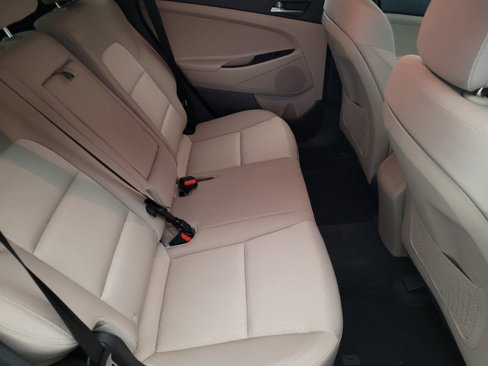 Used 2017 Hyundai Tucson SE image 19