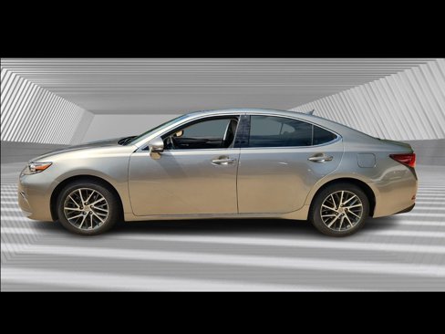 Used 2016 Lexus ES 350 image 2