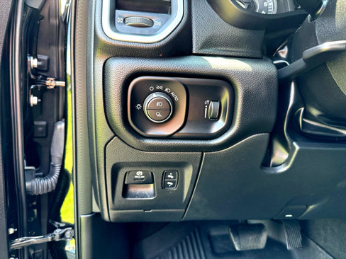 Used 2022 RAM 1500 Big Horn w/ Trailer Tow Group (B) image 10