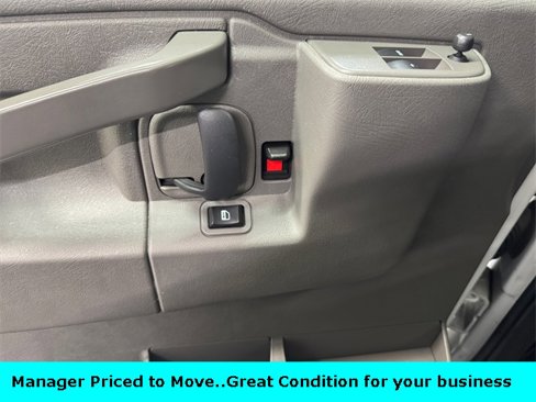 Used 2023 GMC Savana 2500 Extended w/ Driver Convenience Package image 12