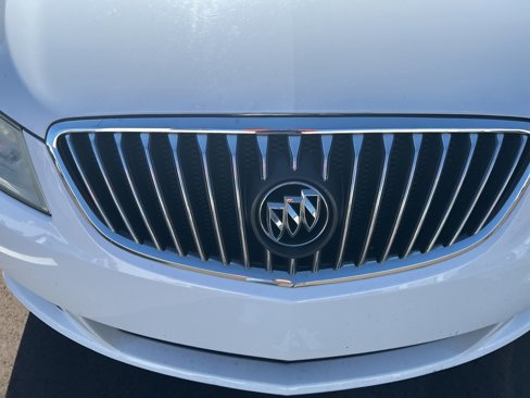 Used 2013 Buick LaCrosse Leather image 9
