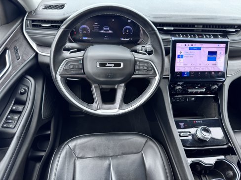 Certified 2022 Jeep Grand Cherokee L Limited image 22