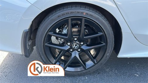 Used 2023 Honda Civic Sport image 9