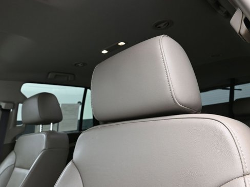 Used 2019 Chevrolet Tahoe LT w/ Luxury Package image 16