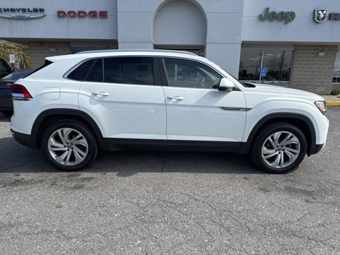 Used 2020 Volkswagen Atlas Cross Sport SEL image 8