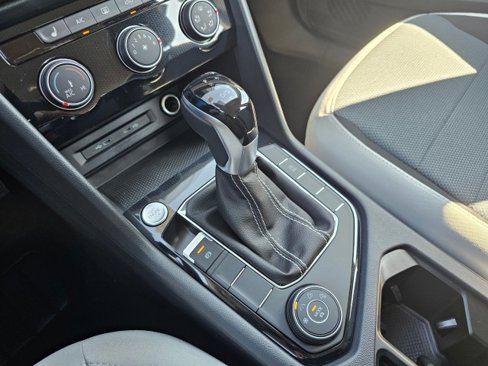 New 2025 Volkswagen Taos S image 37