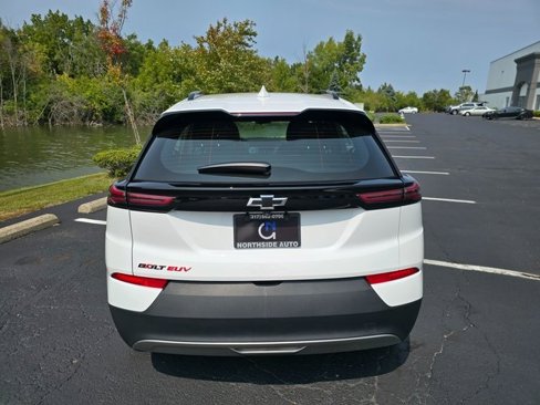 Used 2023 Chevrolet Bolt EUV LT w/ Redline Edition image 8