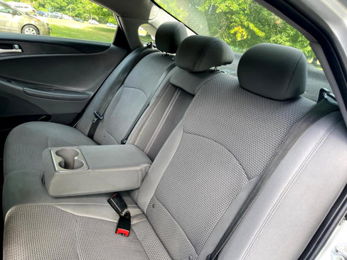 Used 2013 Hyundai Sonata GLS image 39