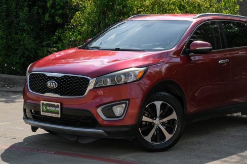 Used 2017 Kia Sorento EX image 5