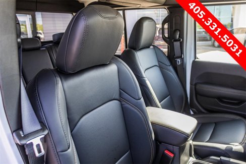 New 2025 Jeep Gladiator Sport image 24