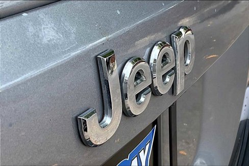 Used 2016 Jeep Patriot High Altitude image 8