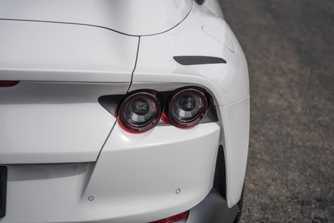 Used 2022 Ferrari 812 GTS image 14